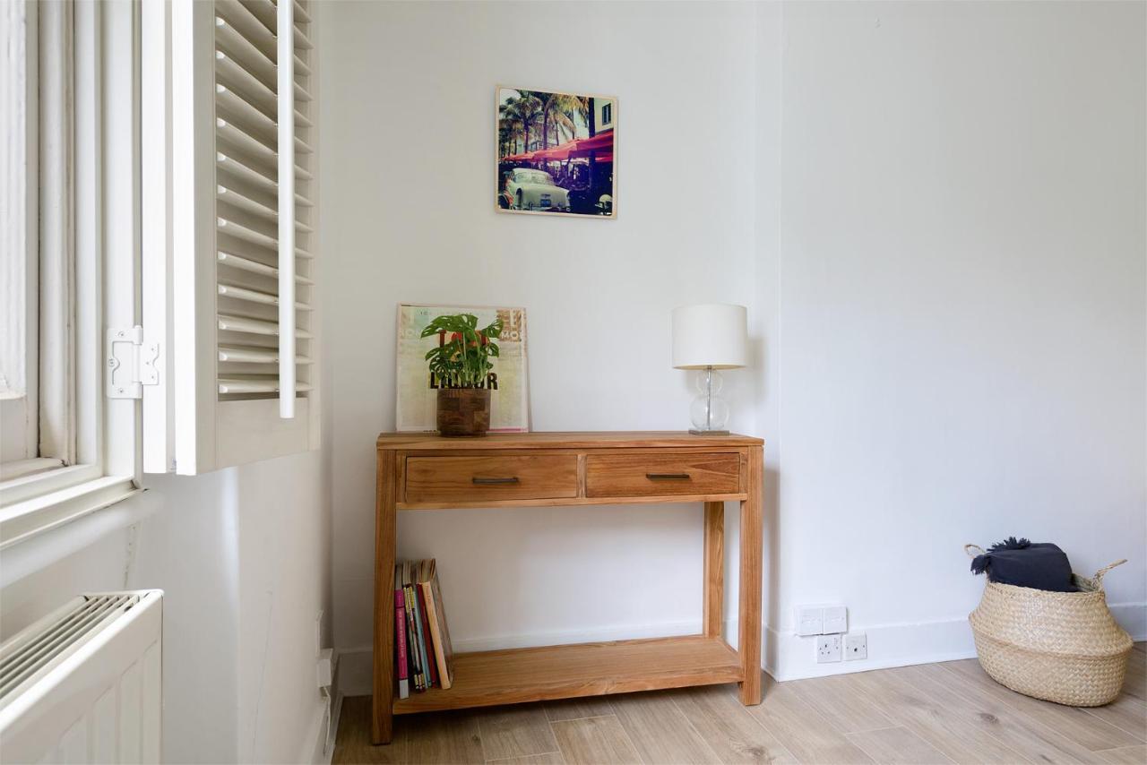 Beautiful 2 Bedrooms Apartment In Knightsbridge London Exterior photo